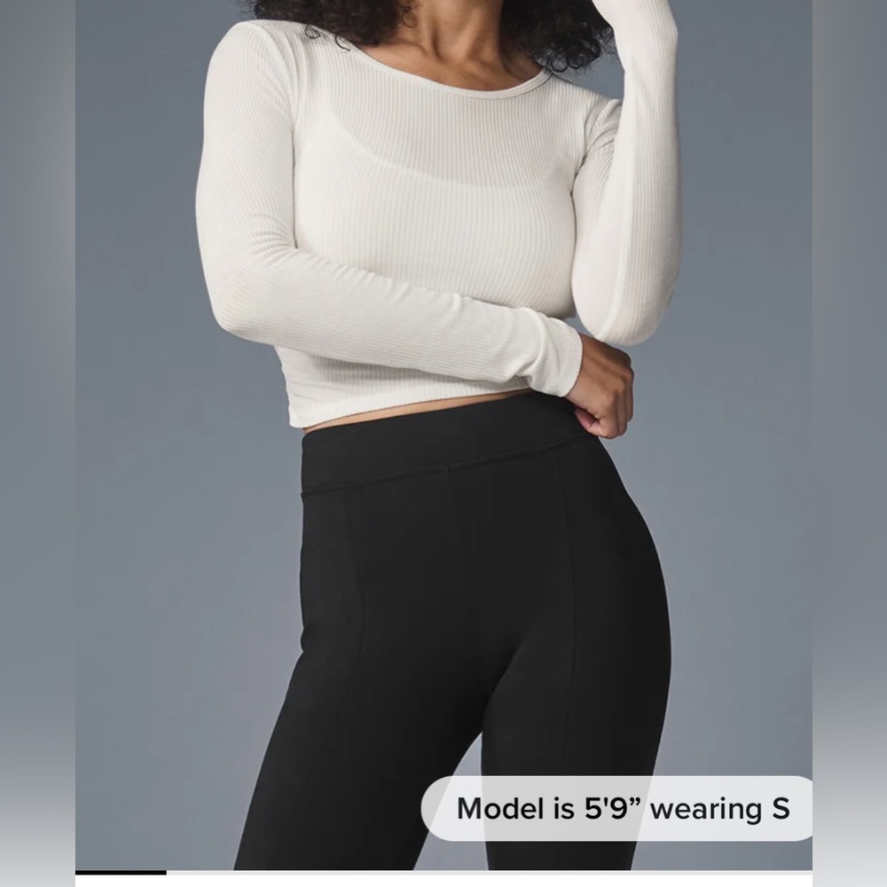 ALO Yoga Gather Long Sleeve Top